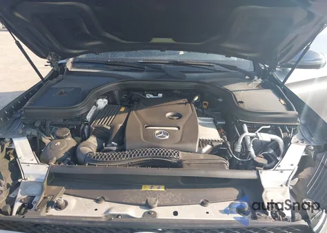 2018 Mercedes-Benz Glc 300 z USA, uszkodzony, nr VIN WDC0G4JB2JF448980